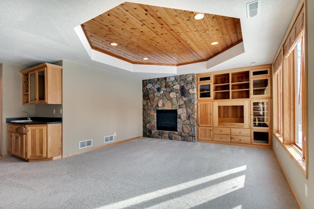 824 Hidden Lake Road Hudson, WI 54016 - Photo 17 of 29 Gallery Image 17