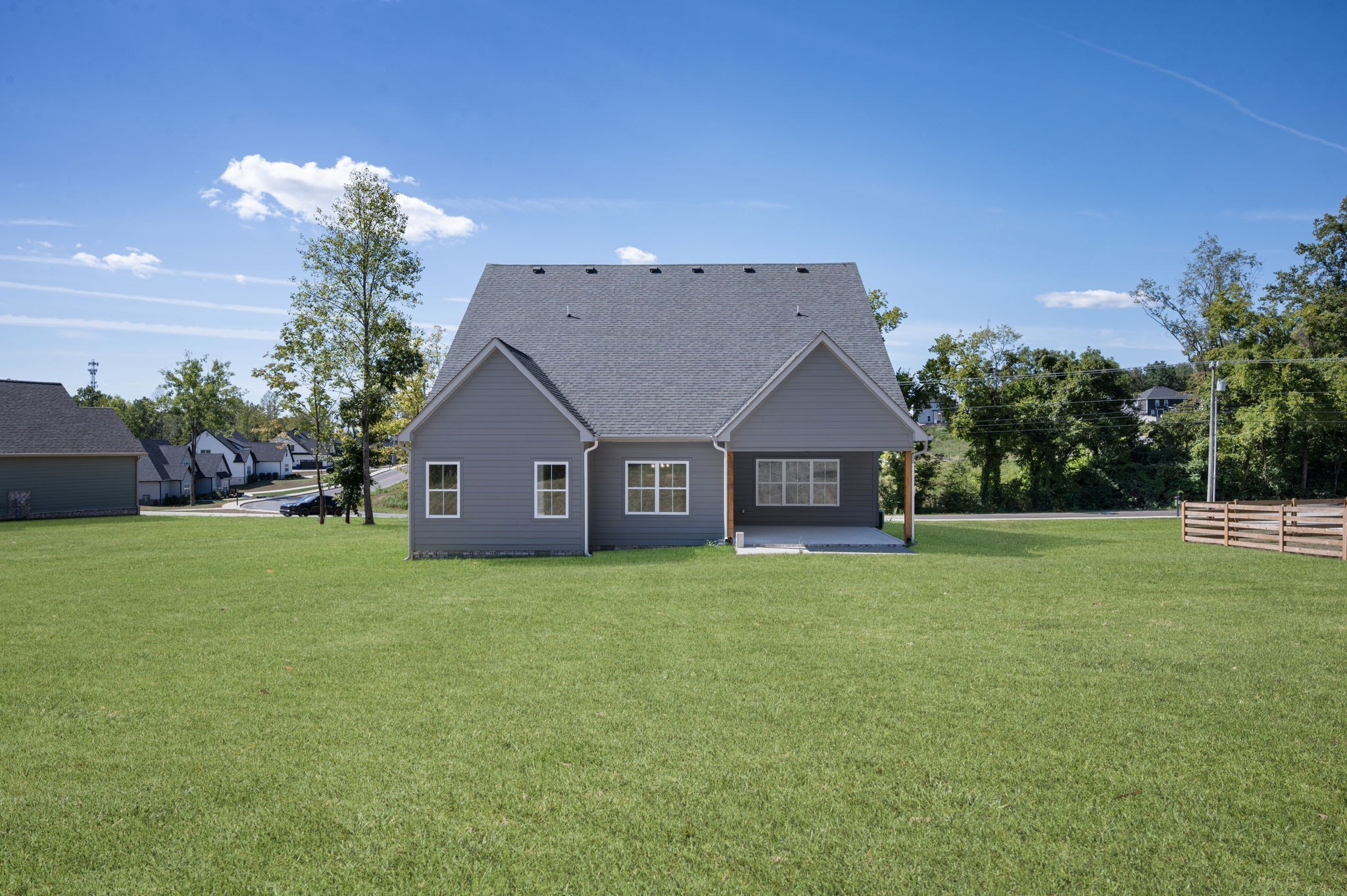 48 Powell Road Clarksville, TN 37043 - Photo 52 of 54 a house view with a garden space