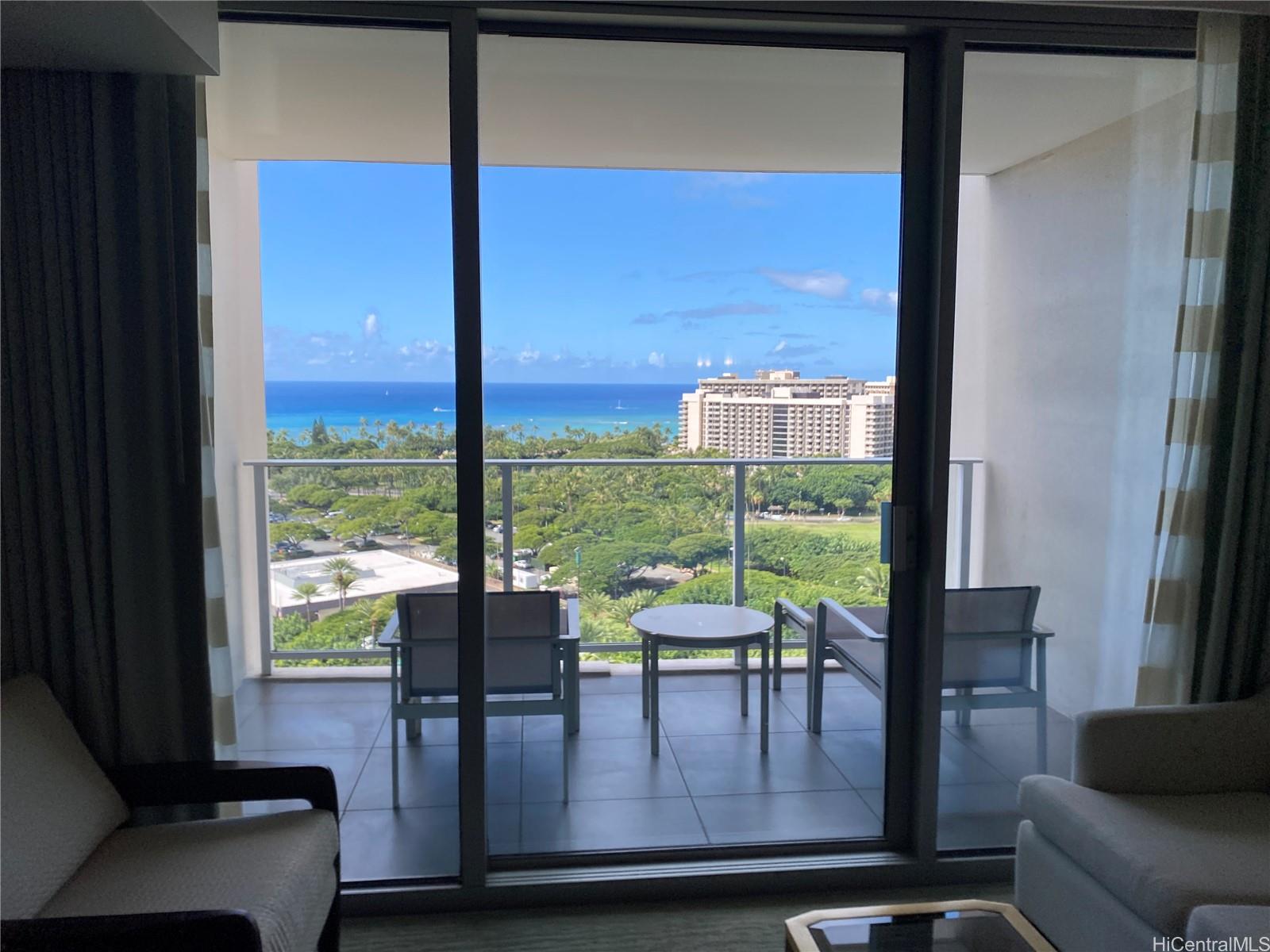 383 Kalaimoku Street, Unit 1803 Honolulu, HI 96815 - Photo 13 of 21