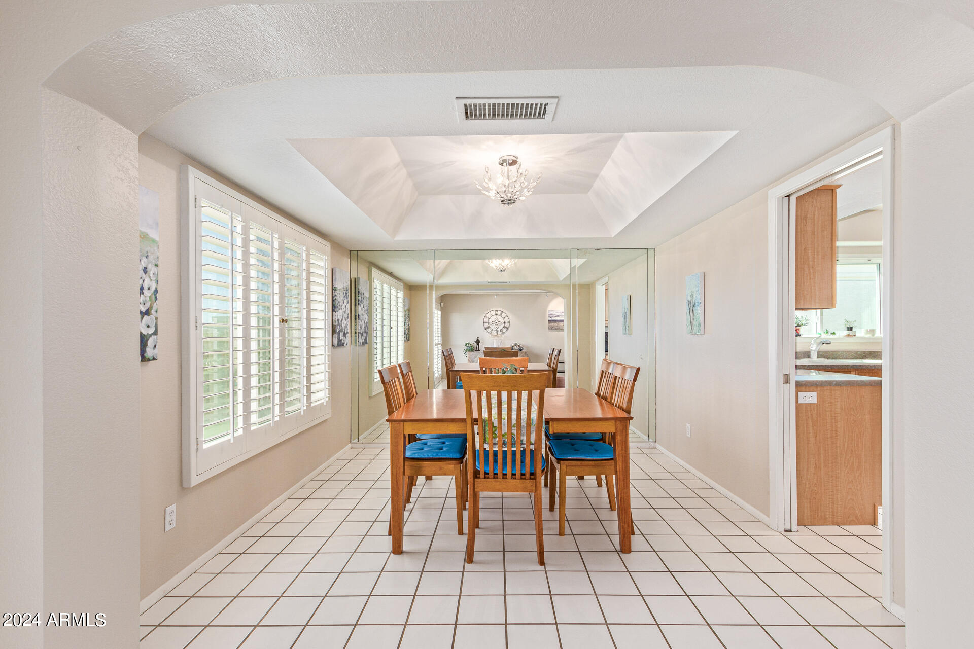 1321 East Winged Foot Road Phoenix, AZ 85022 - Photo 12 of 40 15-Winged Foot