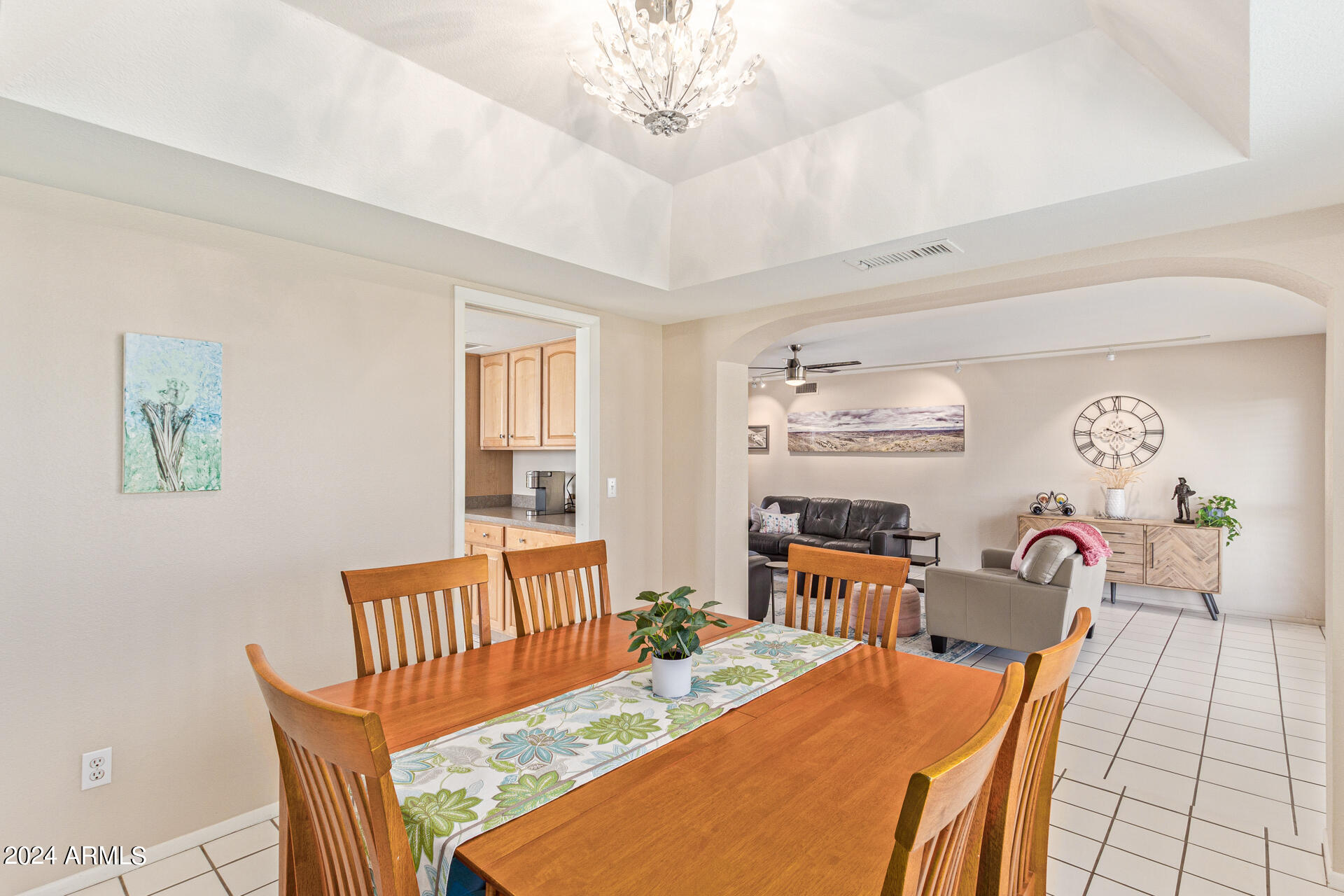 1321 East Winged Foot Road Phoenix, AZ 85022 - Photo 13 of 40 16-Winged Foot