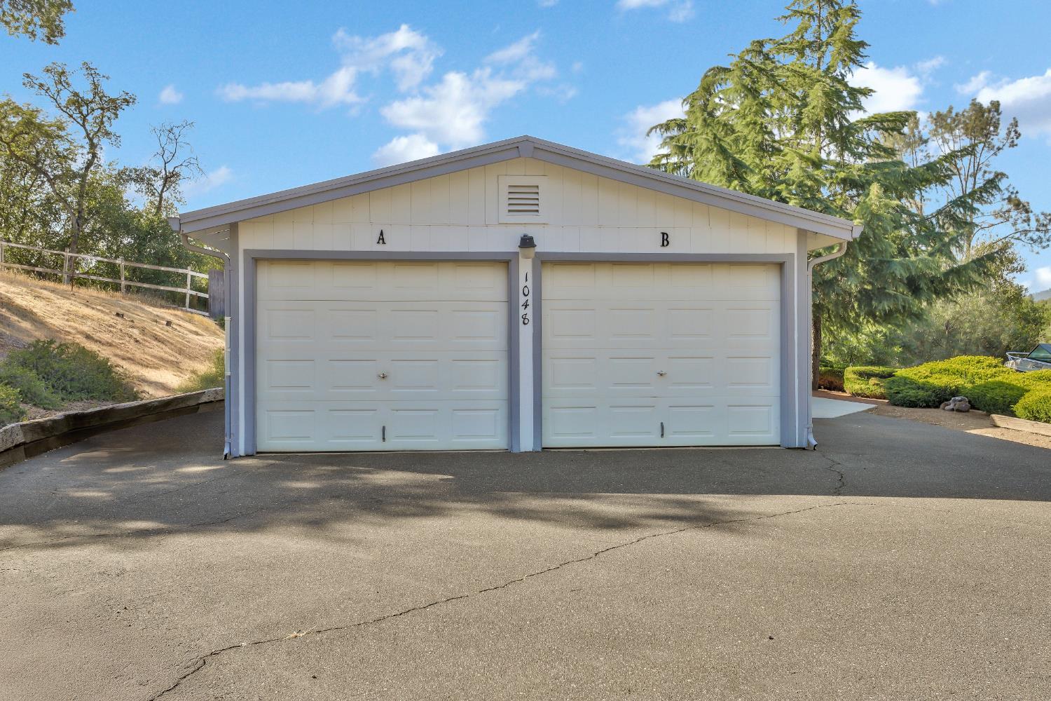 1048 Feather Court Copperopolis, CA 95228 - Photo 9 of 23