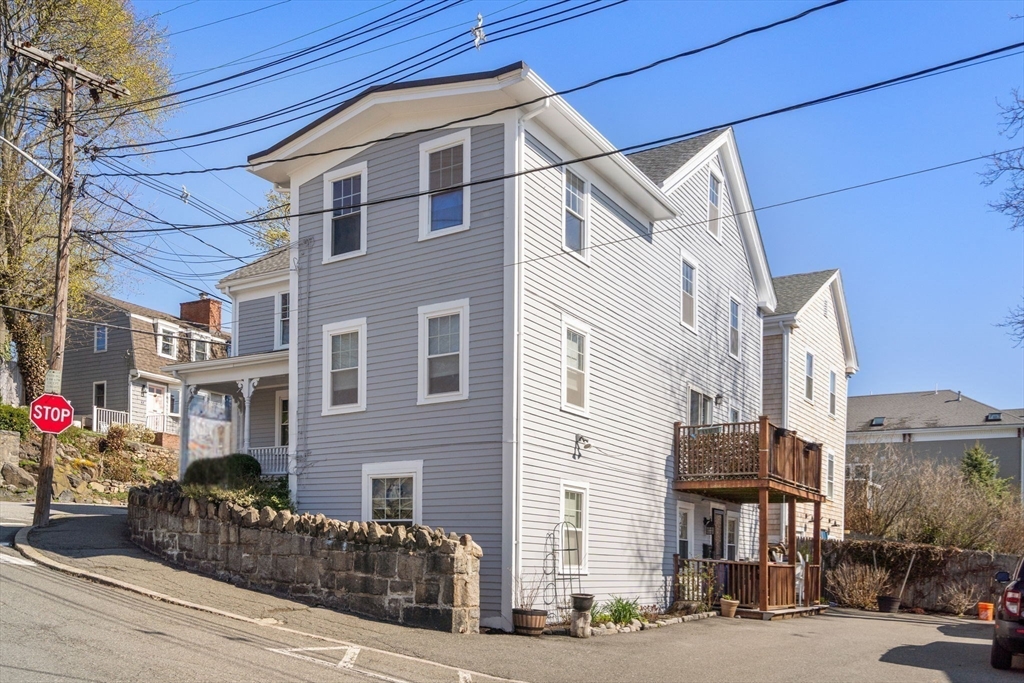2 Commercial Street, Unit 3 Marblehead, MA 01945 - Photo 25 of 27