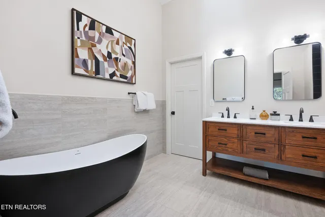 $2,474,900 | 1887 Bluff Mountain Road, Sevierville, TN 37876