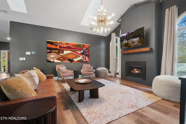 $2,474,900 | 1887 Bluff Mountain Road, Sevierville, TN 37876