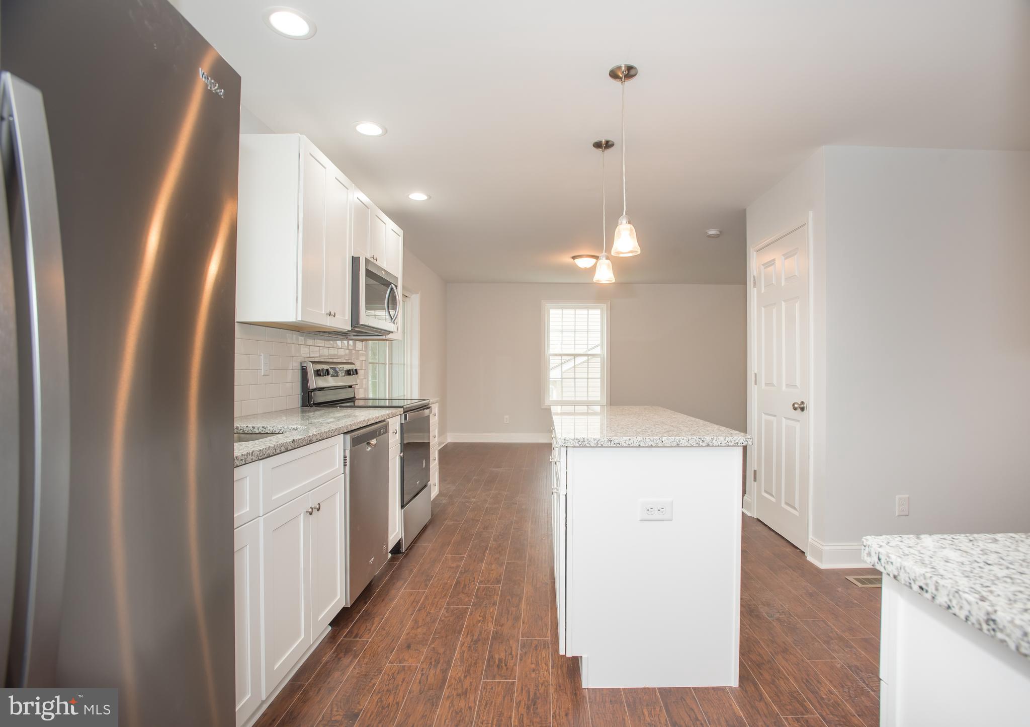 13 Boxwood Road Wilmington, DE 19804 - Photo 8 of 16 Main Floor Kitchen Sample