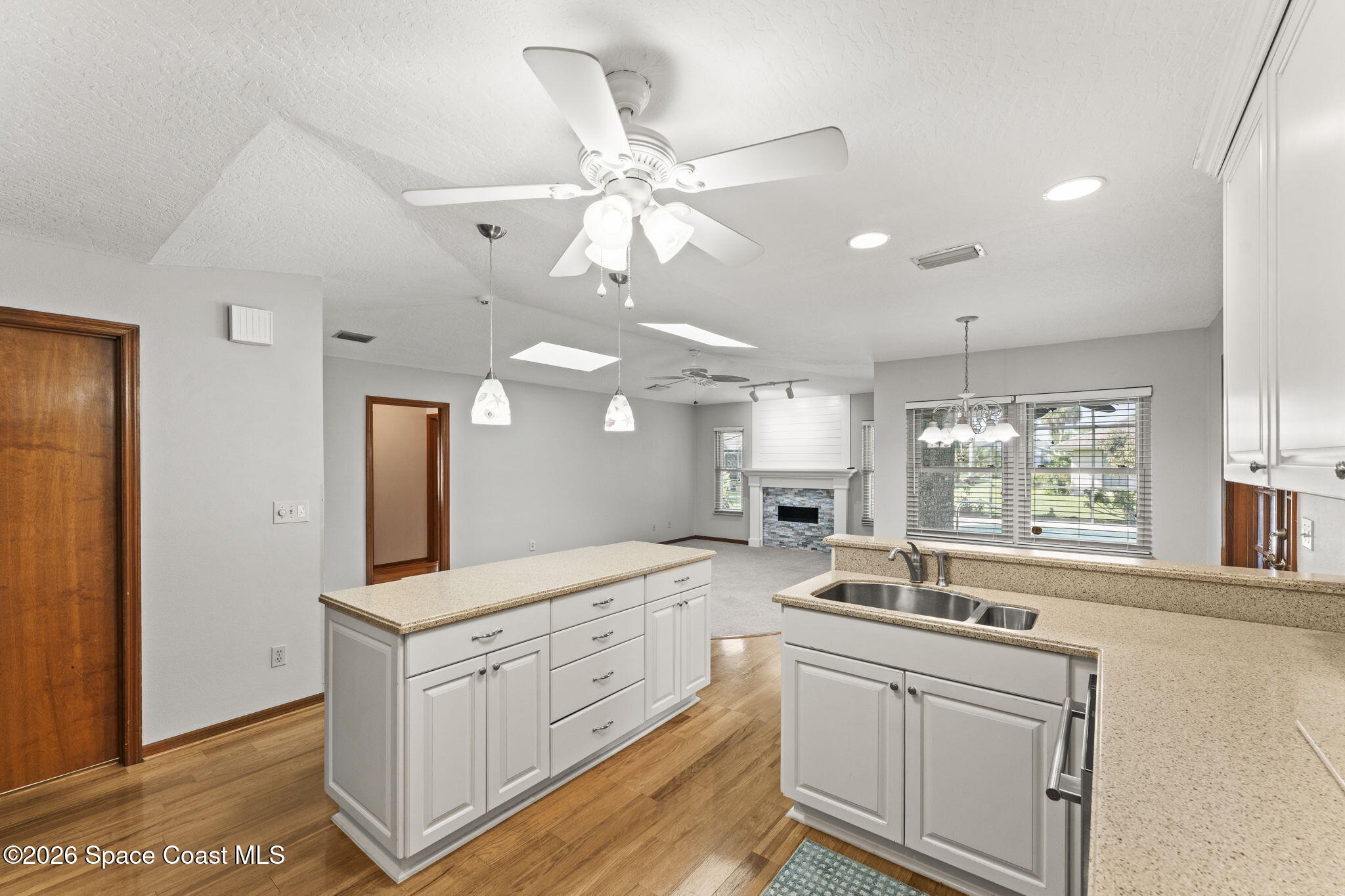 295 Sandy Run Melbourne, FL 32940 - Photo 8 of 33 07