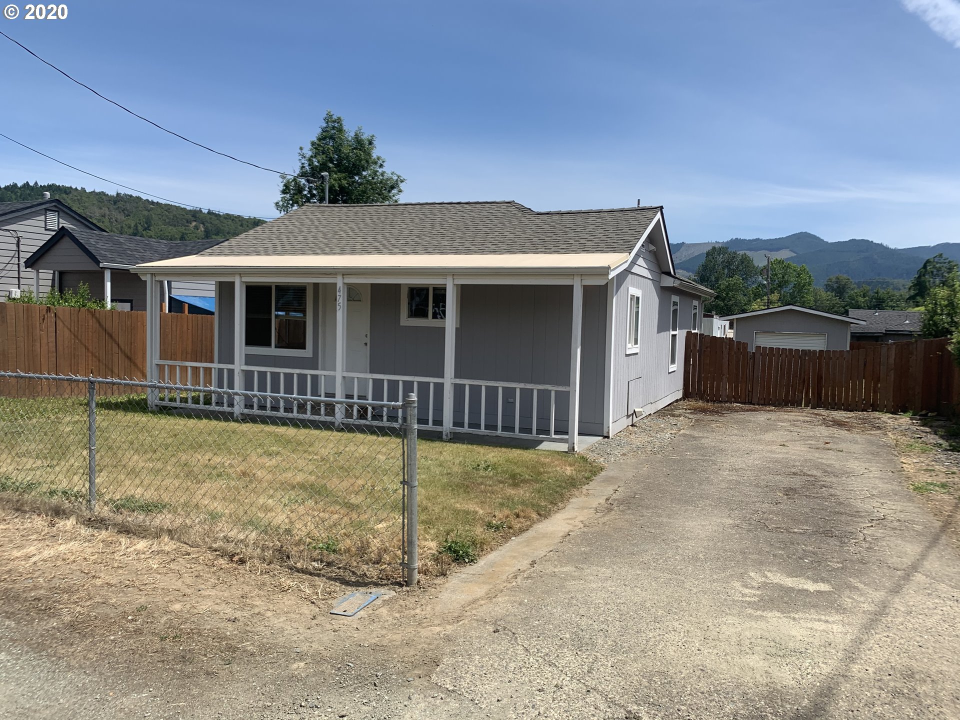 475 East 2nd Avenue Riddle, OR 97469 - Photo 1 of 21