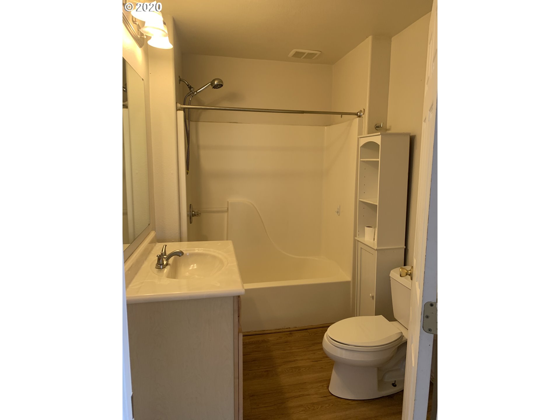 475 East 2nd Avenue Riddle, OR 97469 - Photo 11 of 21