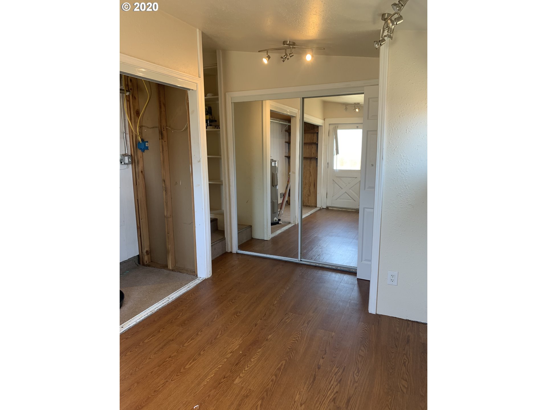 475 East 2nd Avenue Riddle, OR 97469 - Photo 14 of 21