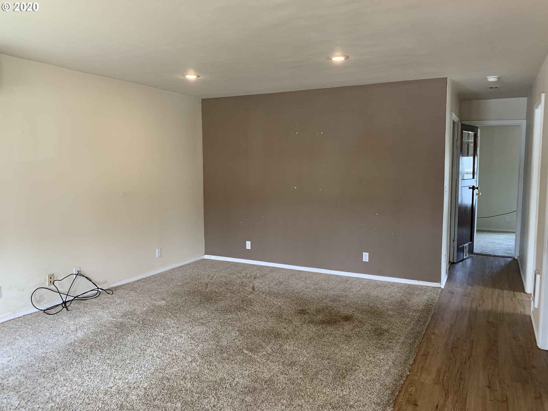 475 East 2nd Avenue Riddle, OR 97469 - Photo 3 of 21