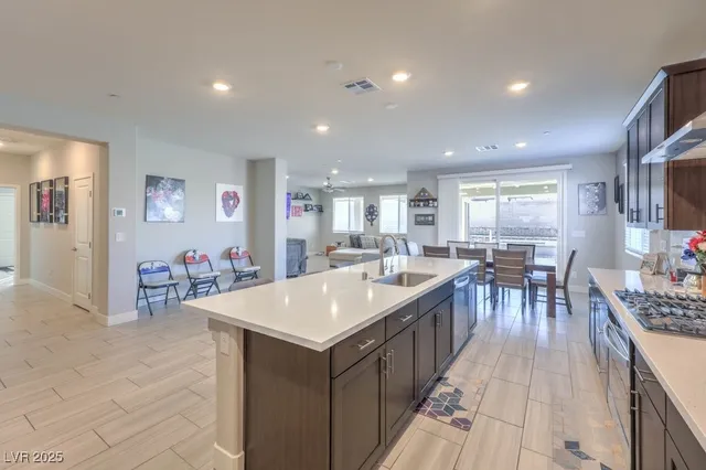 $1,410,000 | 5449 Harlan Hills Court, Las Vegas, NV 89149