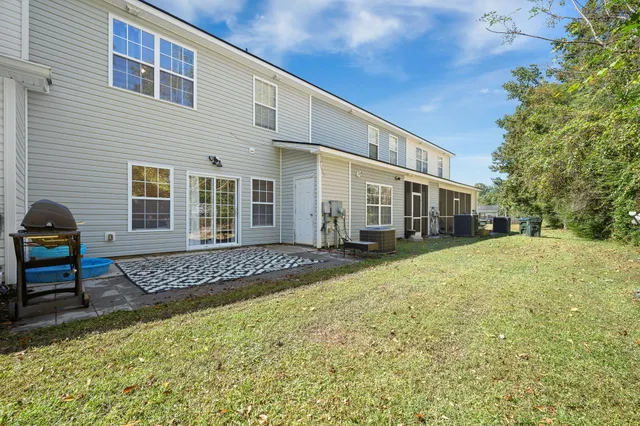 $269,000 | 404 Savannah River Drive, Summerville, SC 29485