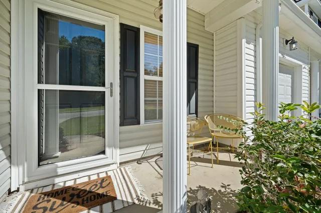 $269,000 | 404 Savannah River Drive, Summerville, SC 29485