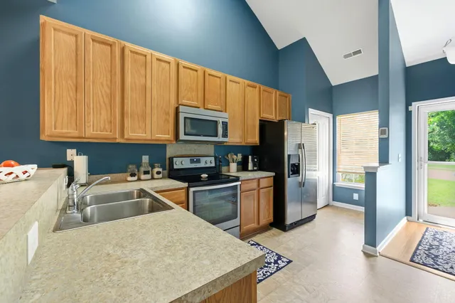 $269,000 | 404 Savannah River Drive, Summerville, SC 29485