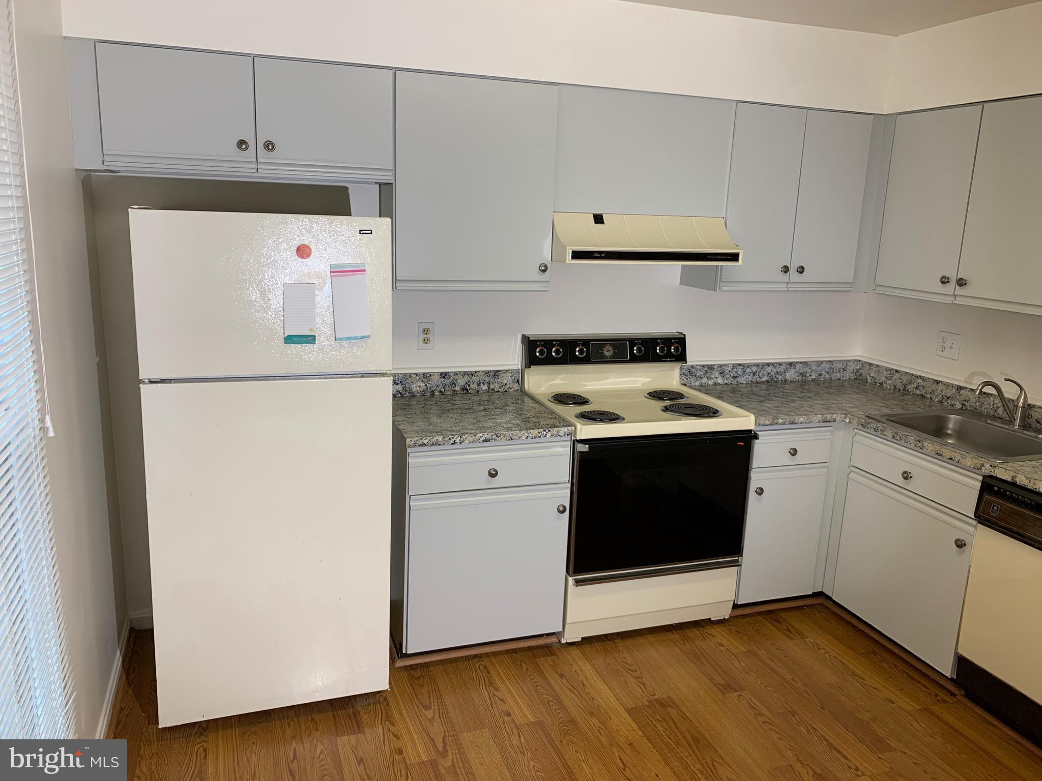 6946 Rockfield Road Baltimore, MD 21244 - Photo 13 of 66
