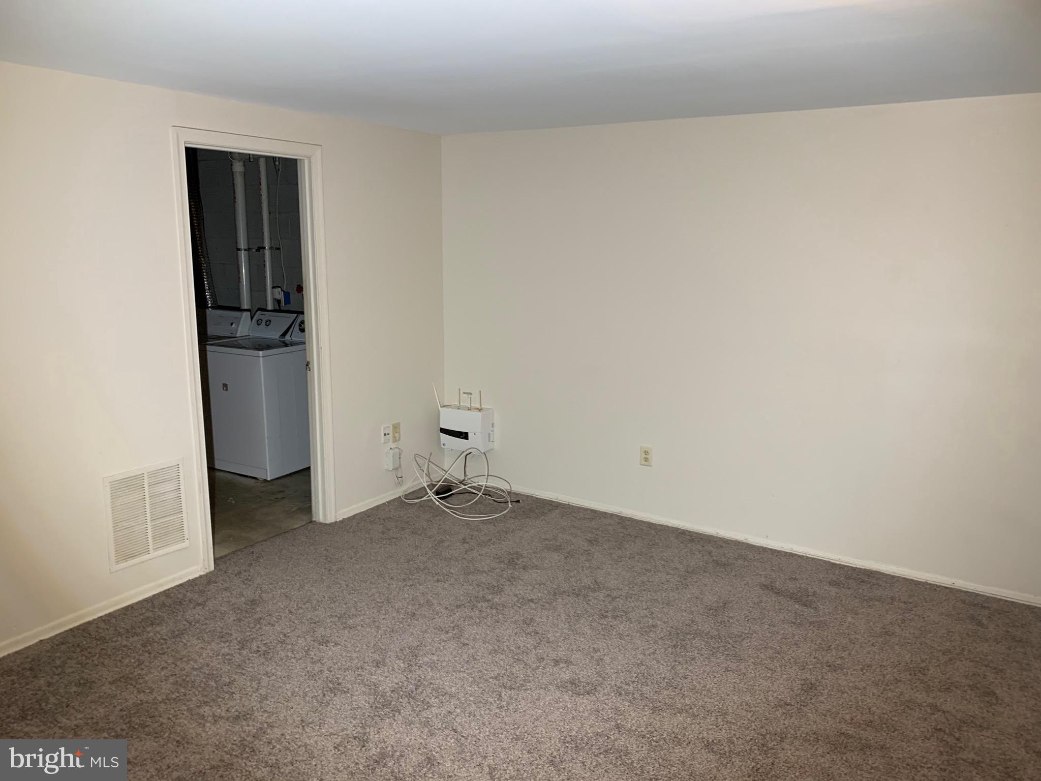 6946 Rockfield Road Baltimore, MD 21244 - Photo 31 of 66