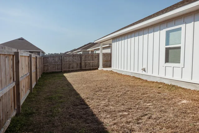 $2,295 | 233 Lyla Lane, Crestview, FL 32539