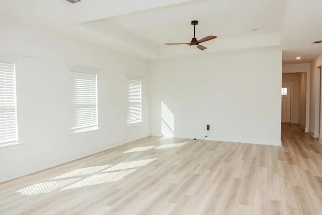 $2,295 | 233 Lyla Lane, Crestview, FL 32539