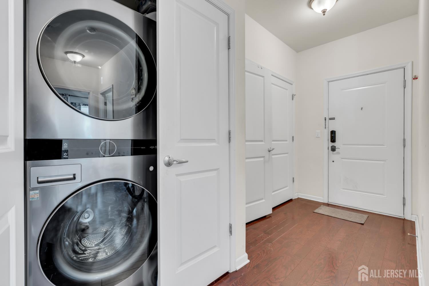 731 Strassle Way South Plainfield, NJ 07080 - Photo 16 of 23