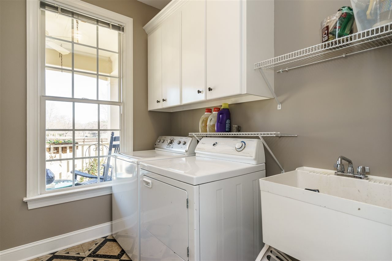 904 Windrow Lane Raleigh, NC 27603 - Photo 9 of 25 Laundry Room