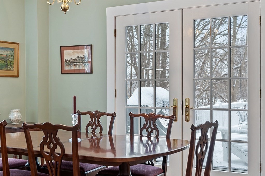 32 Lincoln Street Lexington, MA 02421 - Photo 18 of 42