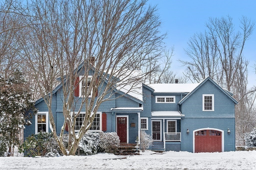 32 Lincoln Street Lexington, MA 02421 - Photo 3 of 42