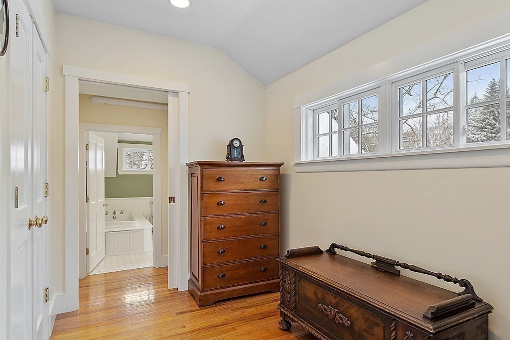 32 Lincoln Street Lexington, MA 02421 - Photo 33 of 42