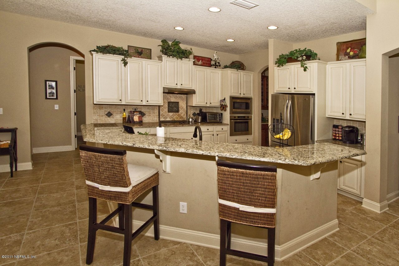 640 Porta Rosa Circle St. Augustine, FL 32092 - Photo 6 of 26 Kitchen