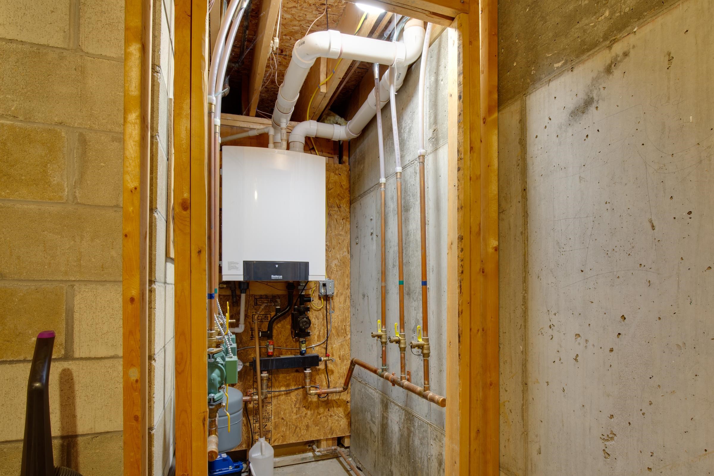 45 Timberline Road North, Unit B2 Killington, VT 05751 - Photo 19 of 27 Gallery Image 19