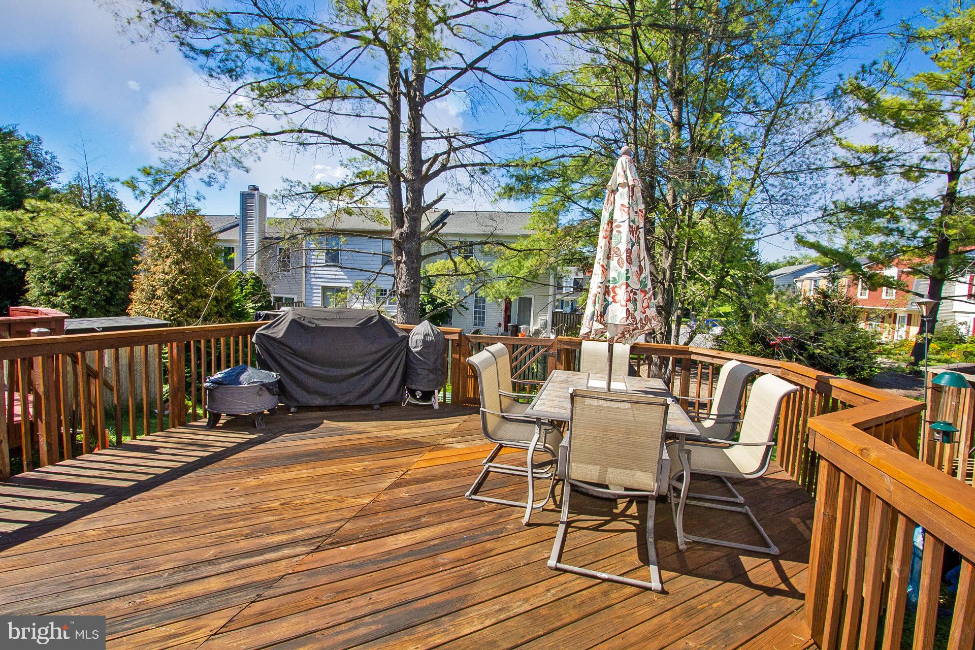 2621 Tabiona Circle Silver Spring, MD 20906 - Photo 20 of 25 Oversized Deck