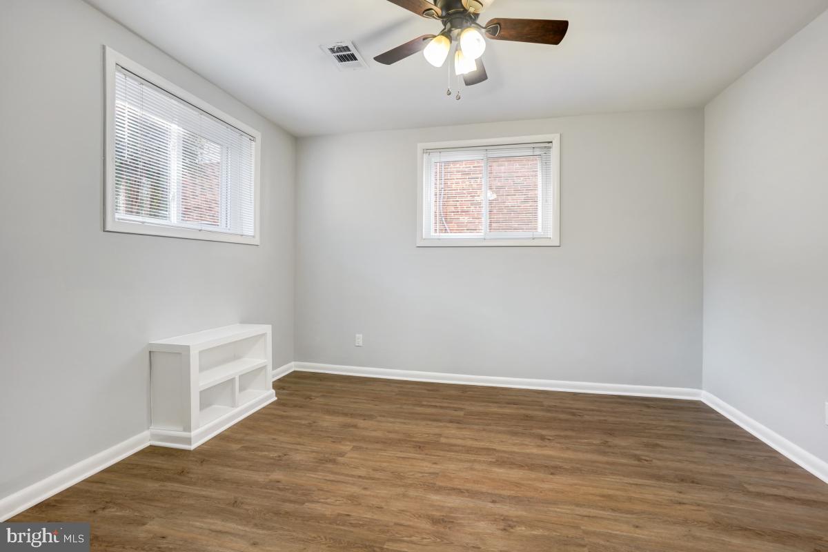 1446 Roxanna Road Northwest Washington, DC 20012 - Photo 29 of 38