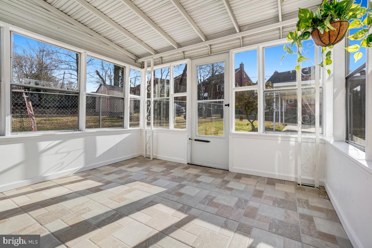 1446 Roxanna Road Northwest Washington, DC 20012 - Photo 33 of 38