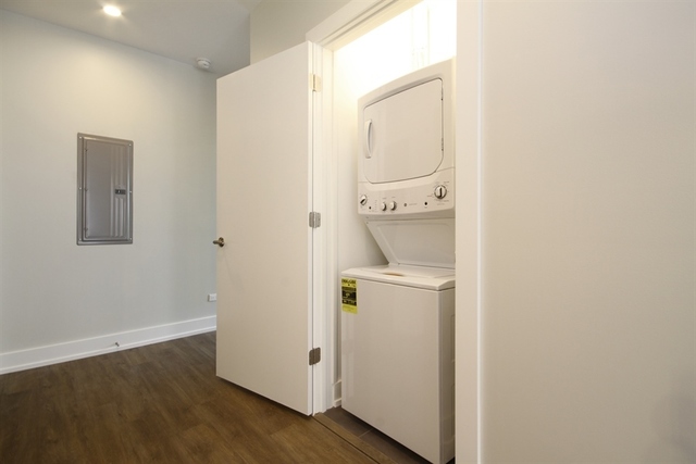 2111 South Halsted Street, Unit 402 Chicago, IL 60608 - Photo 13 of 14