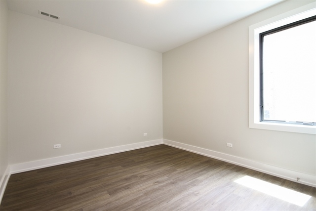 2111 South Halsted Street, Unit 402 Chicago, IL 60608 - Photo 9 of 14