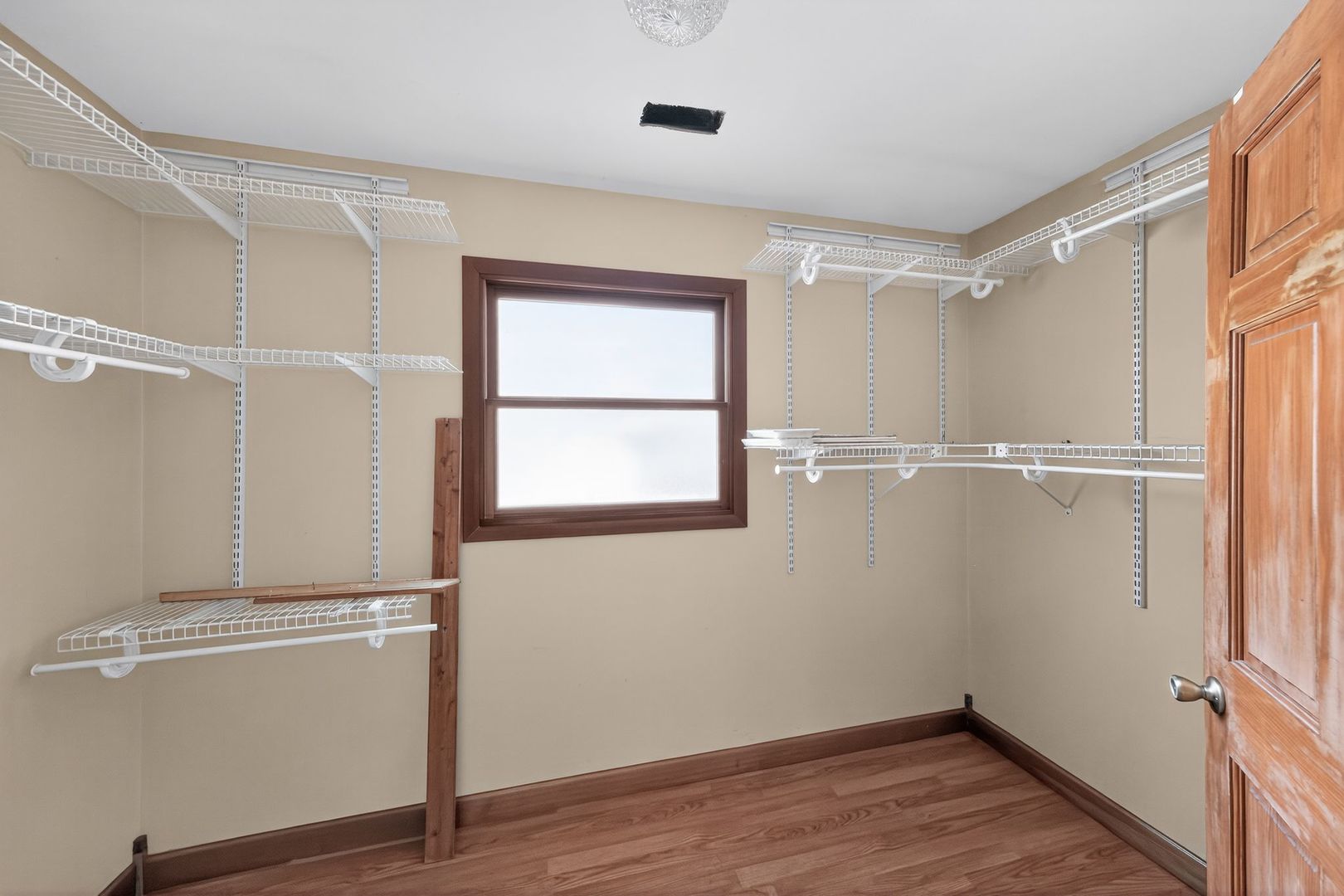 11S100 Carpenter Street Lemont, IL 60439 - Photo 16 of 21