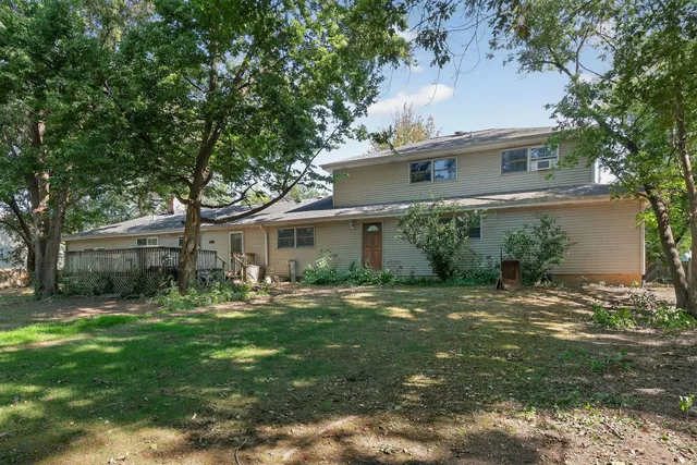 $439,900 | 11S100 Carpenter Street, Lemont, IL 60439