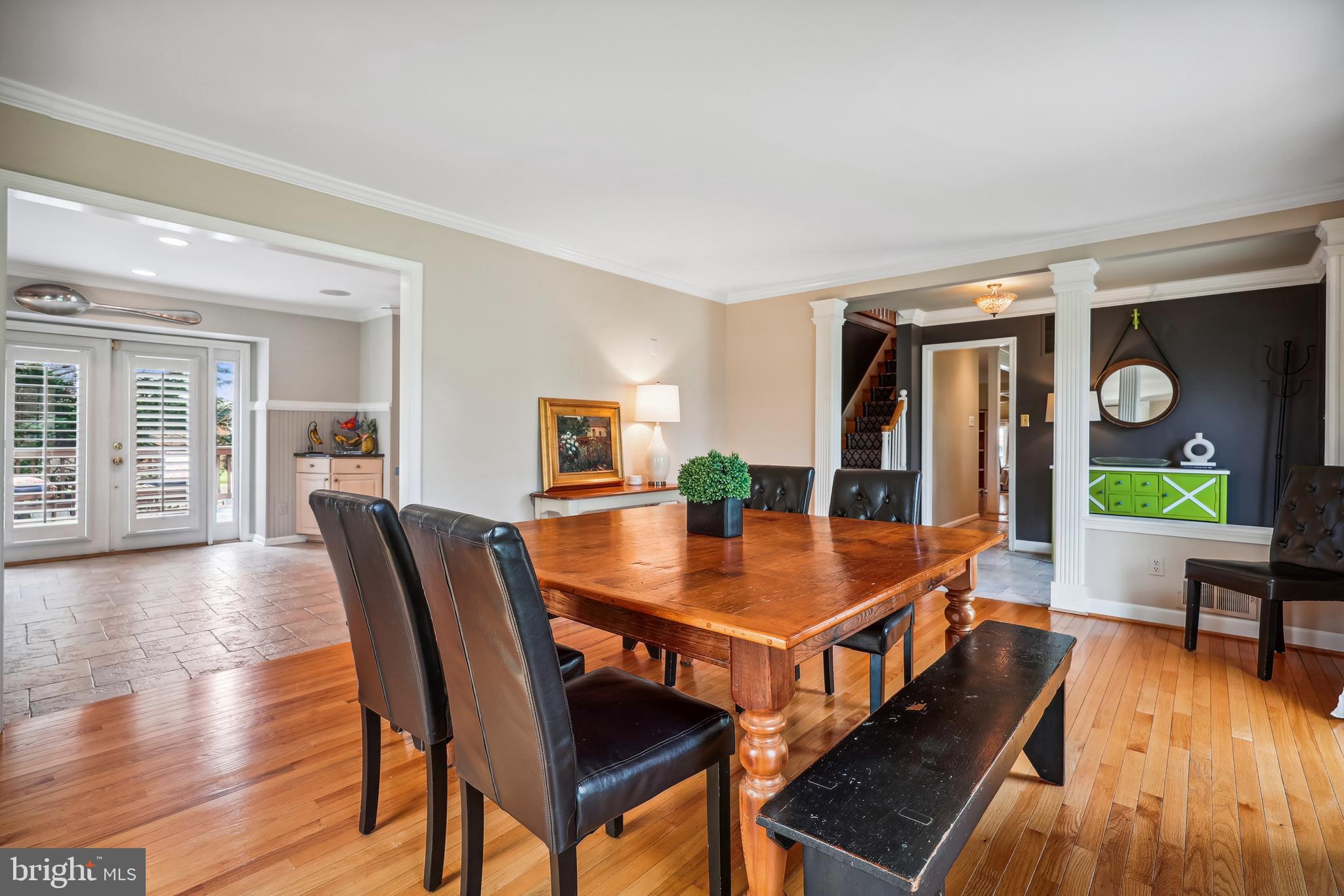 16100 Riffle Ford Road Darnestown, MD 20878 - Photo 16 of 60 Dining Room