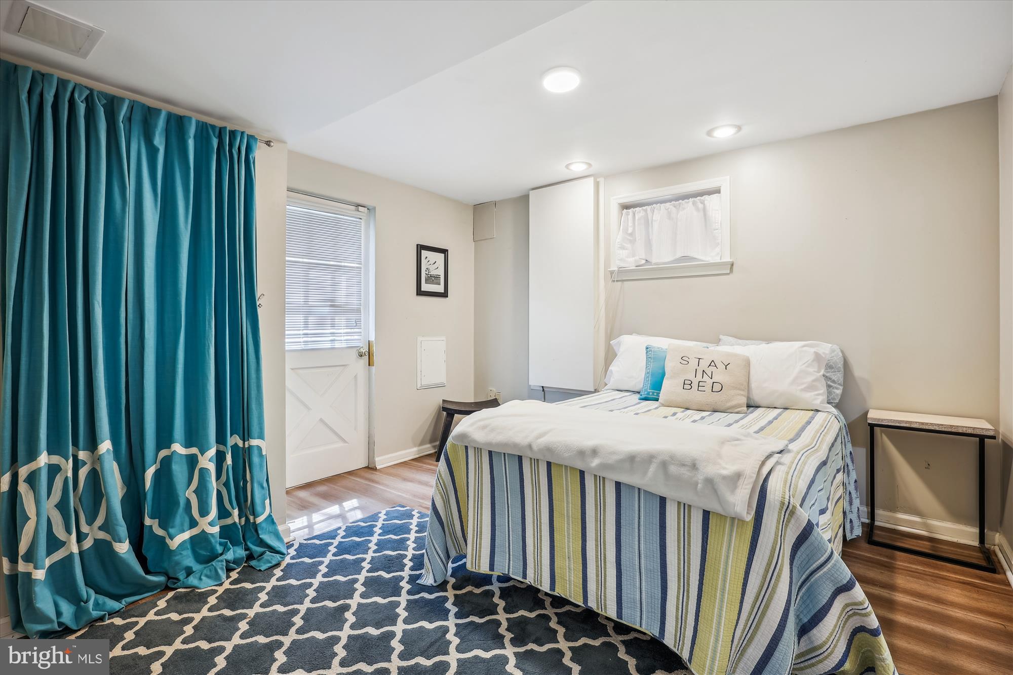 16100 Riffle Ford Road Darnestown, MD 20878 - Photo 48 of 60 Bedroom 6 (basement) w/full bath