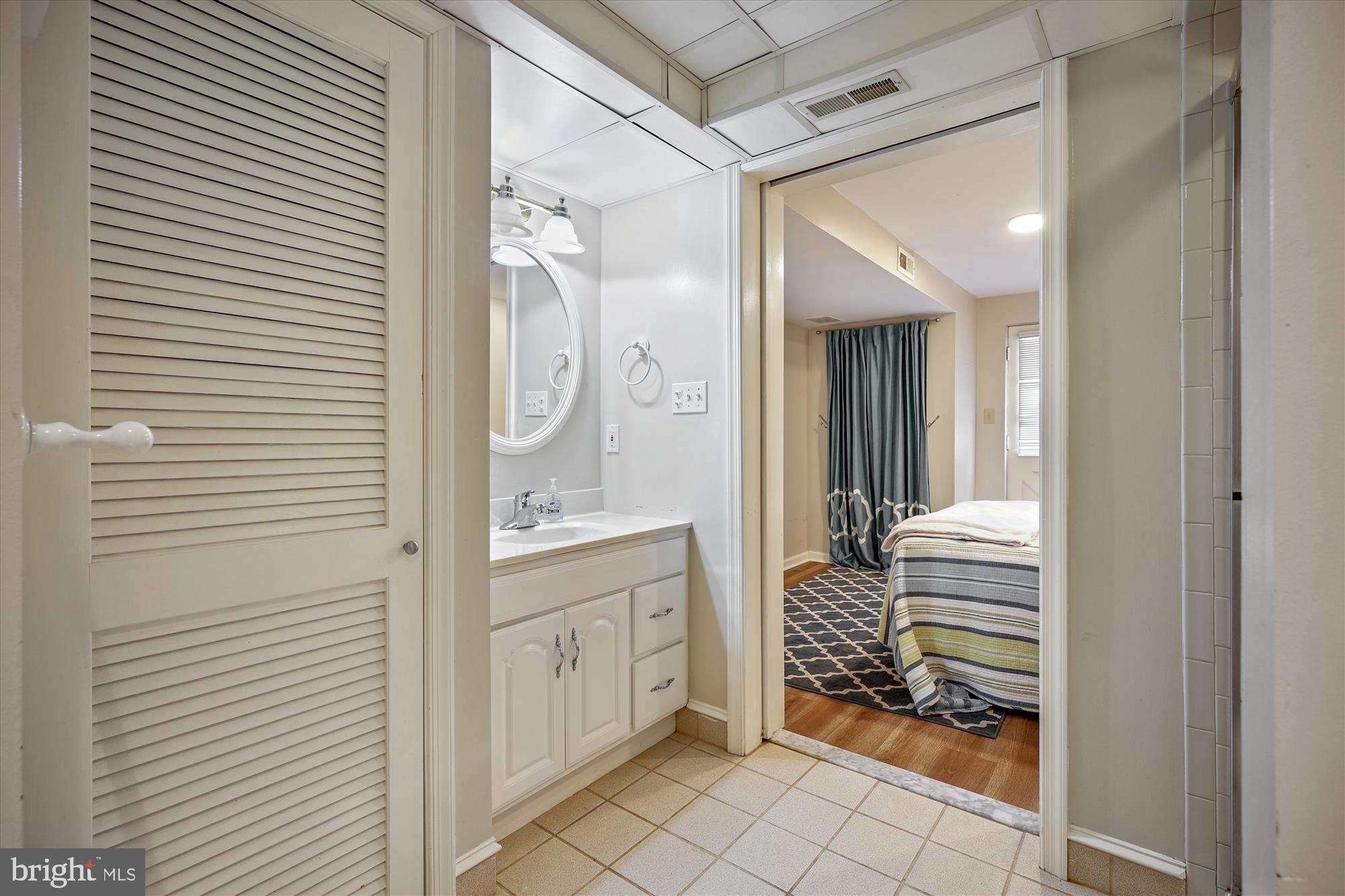 16100 Riffle Ford Road Darnestown, MD 20878 - Photo 50 of 60 Basement Full Bath