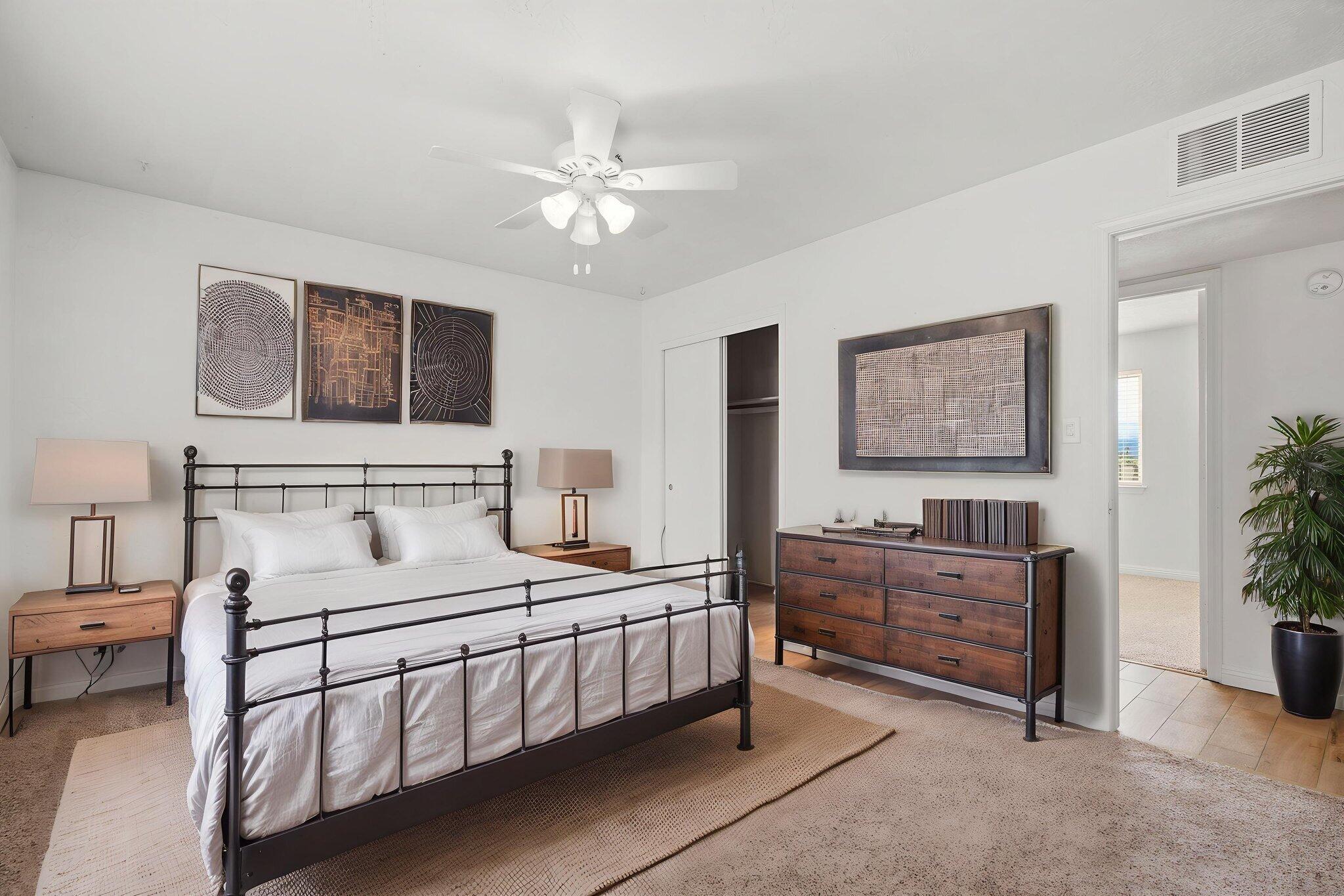 120 Itasca Road Southeast Rio Rancho, NM 87124 - Photo 6 of 45 Gallery Image 6