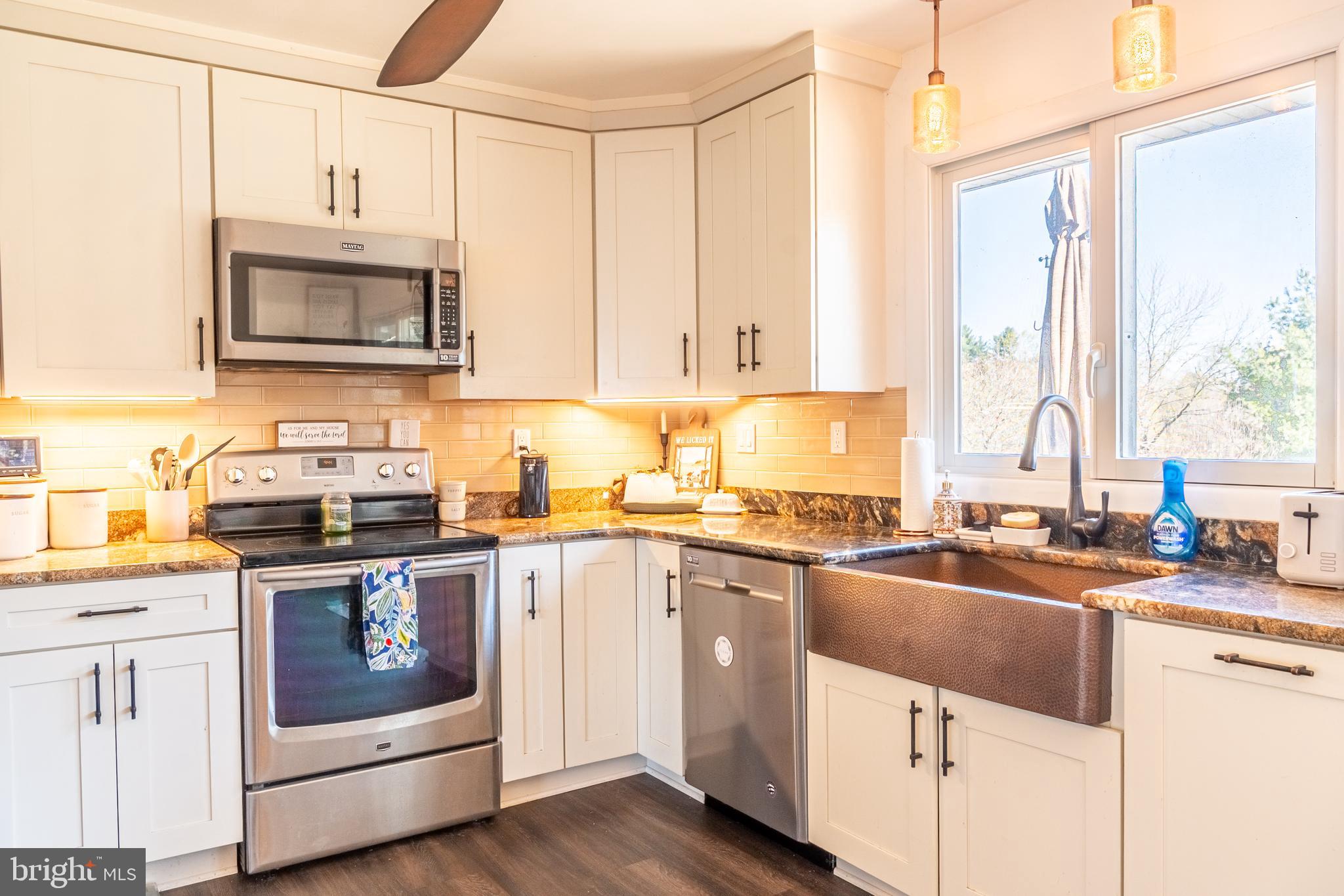 2128 Coon Club Road Westminster, MD 21157 - Photo 18 of 41 Kitchen