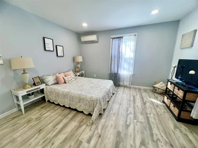 $3,200 | 126 West Main Street, Unit 1, Middletown, NY 10940