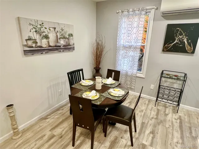 $3,200 | 126 West Main Street, Unit 1, Middletown, NY 10940