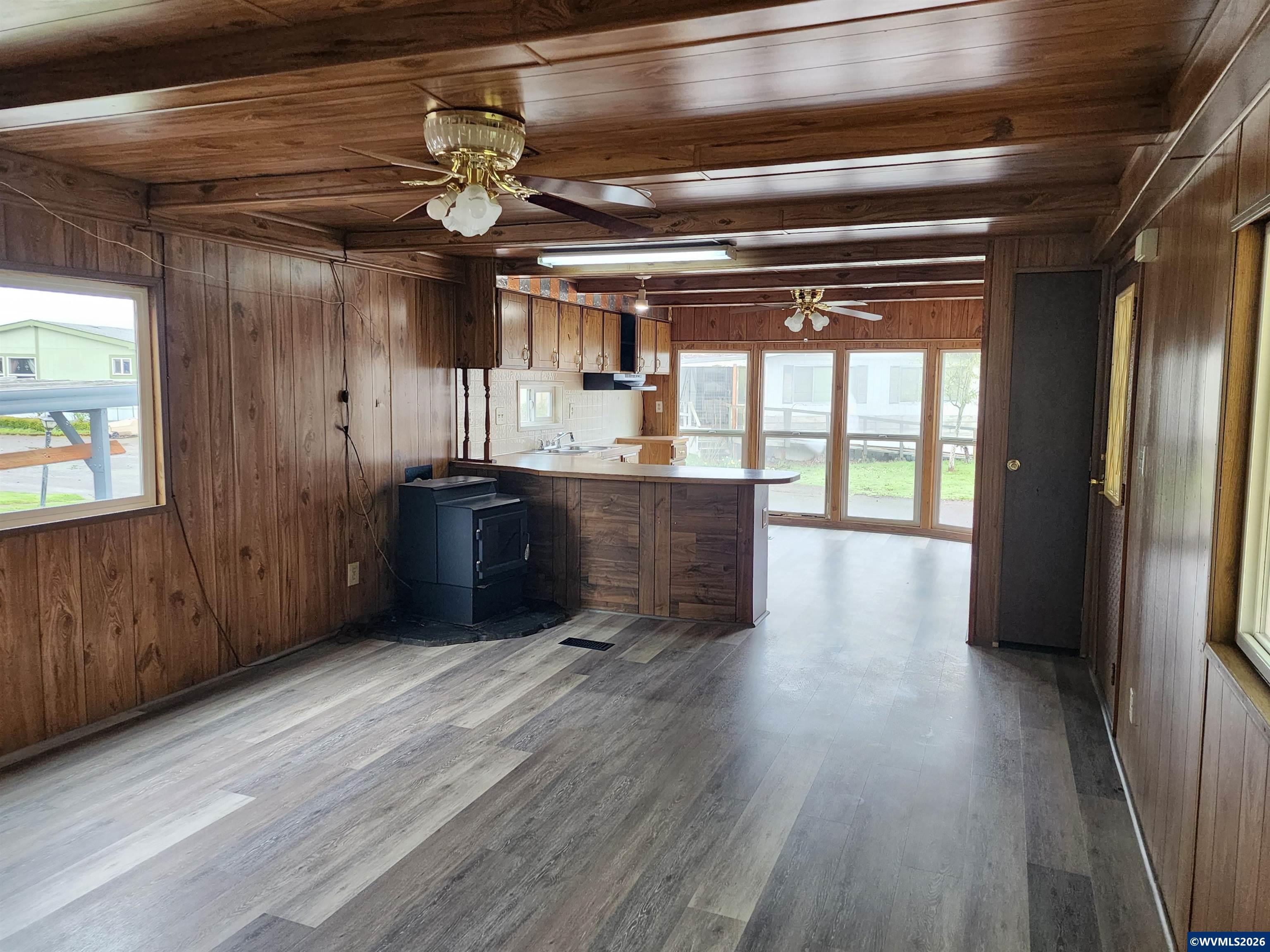 34505 Riverside Drive, Unit 23 Albany, OR 97321 - Photo 7 of 38