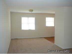 104 Venus Villa Springfield, IL 62703 - Photo 4 of 6 Gallery Image 4