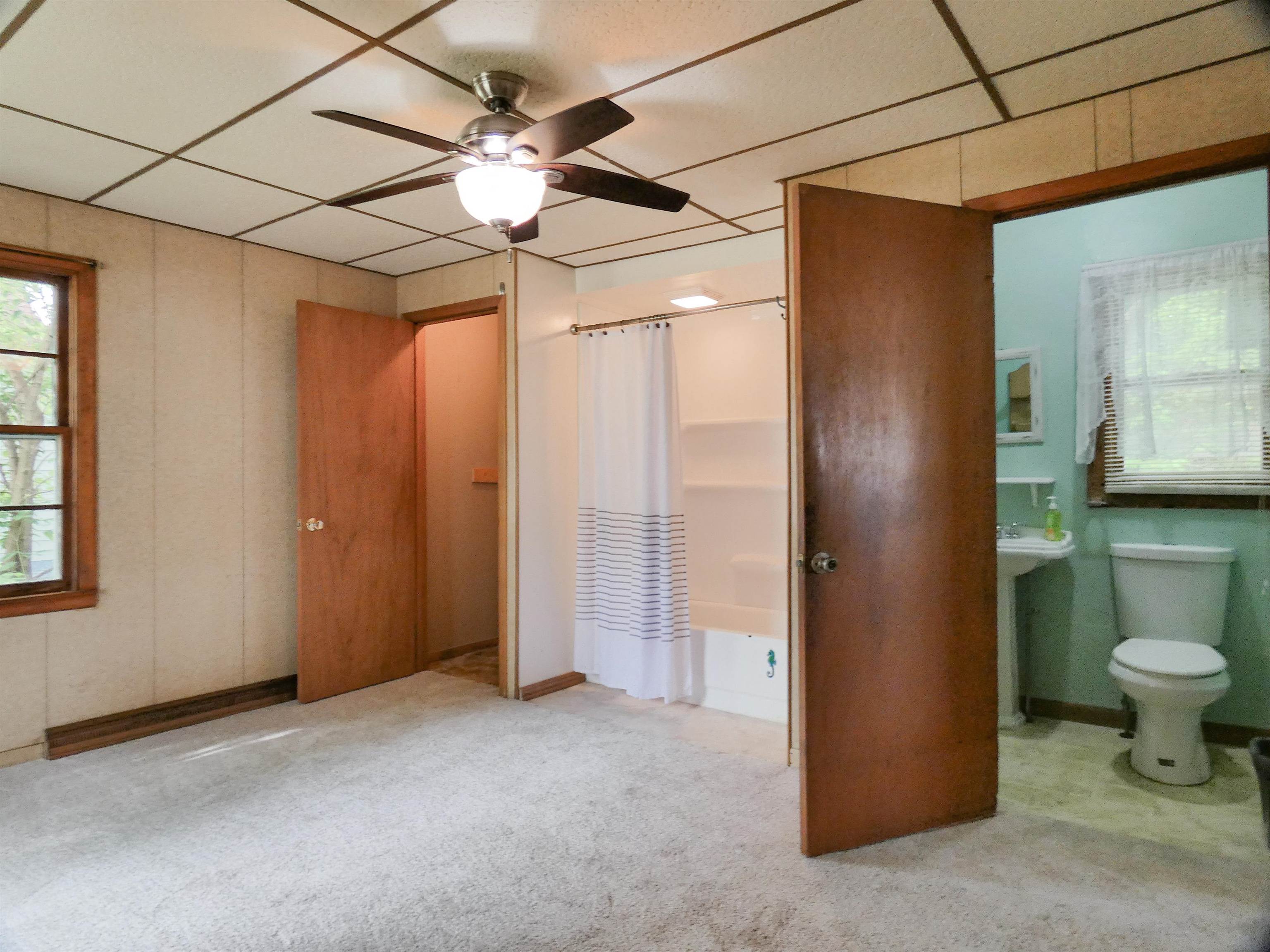 107 South Andrews Street Shawano, WI 54166 - Photo 14 of 47
