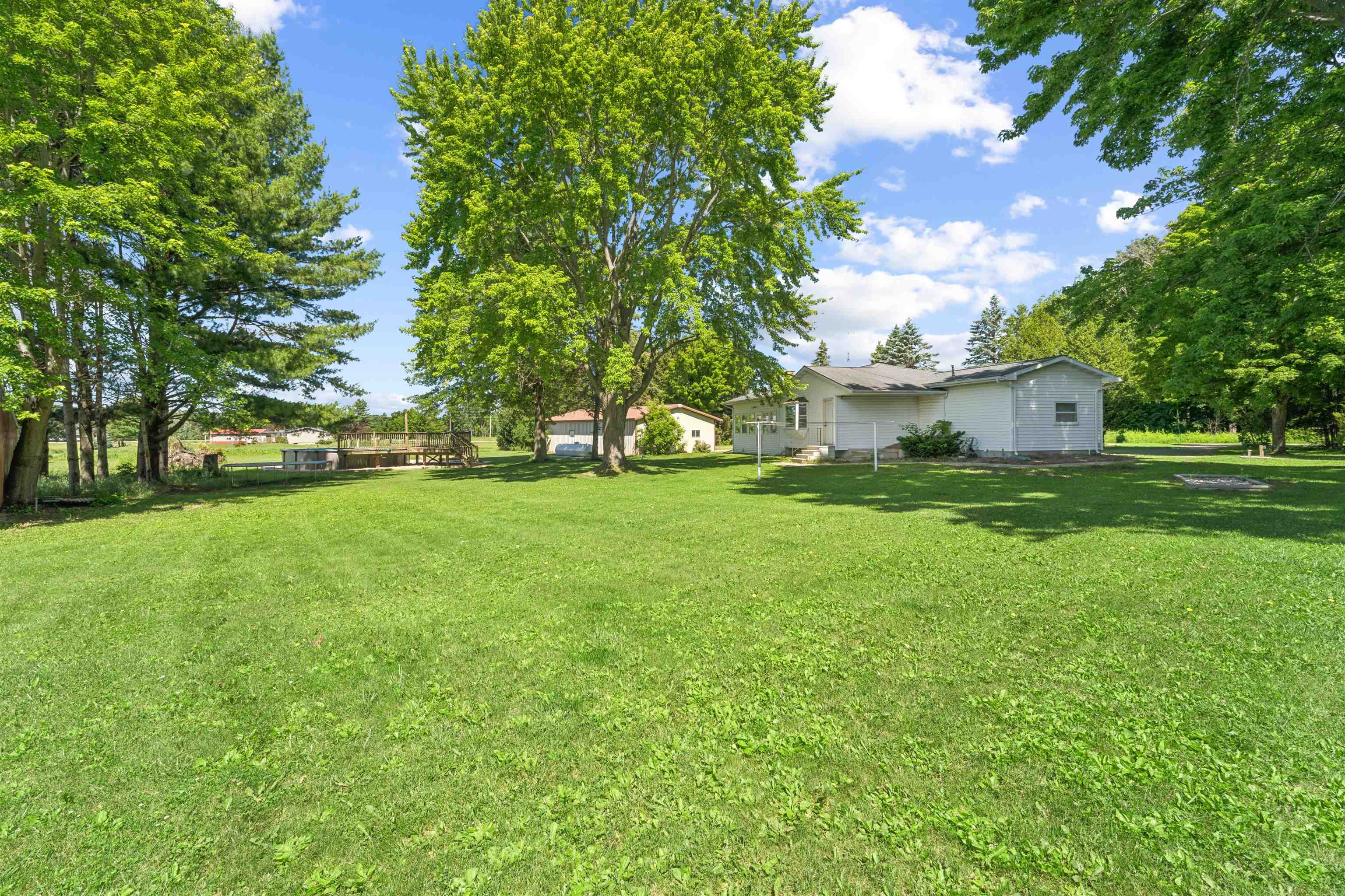W10531 Roloff Road New London, WI 54961 - Photo 46 of 56