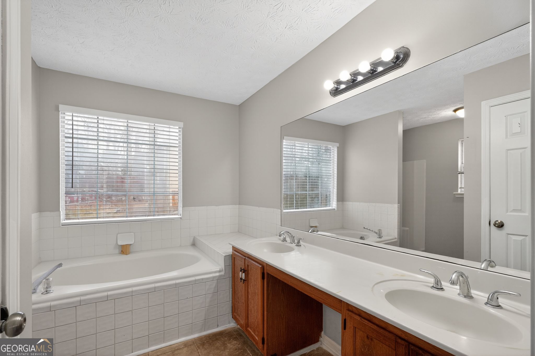 5207 Oaktree Court Lithonia, GA 30038 - Photo 29 of 39