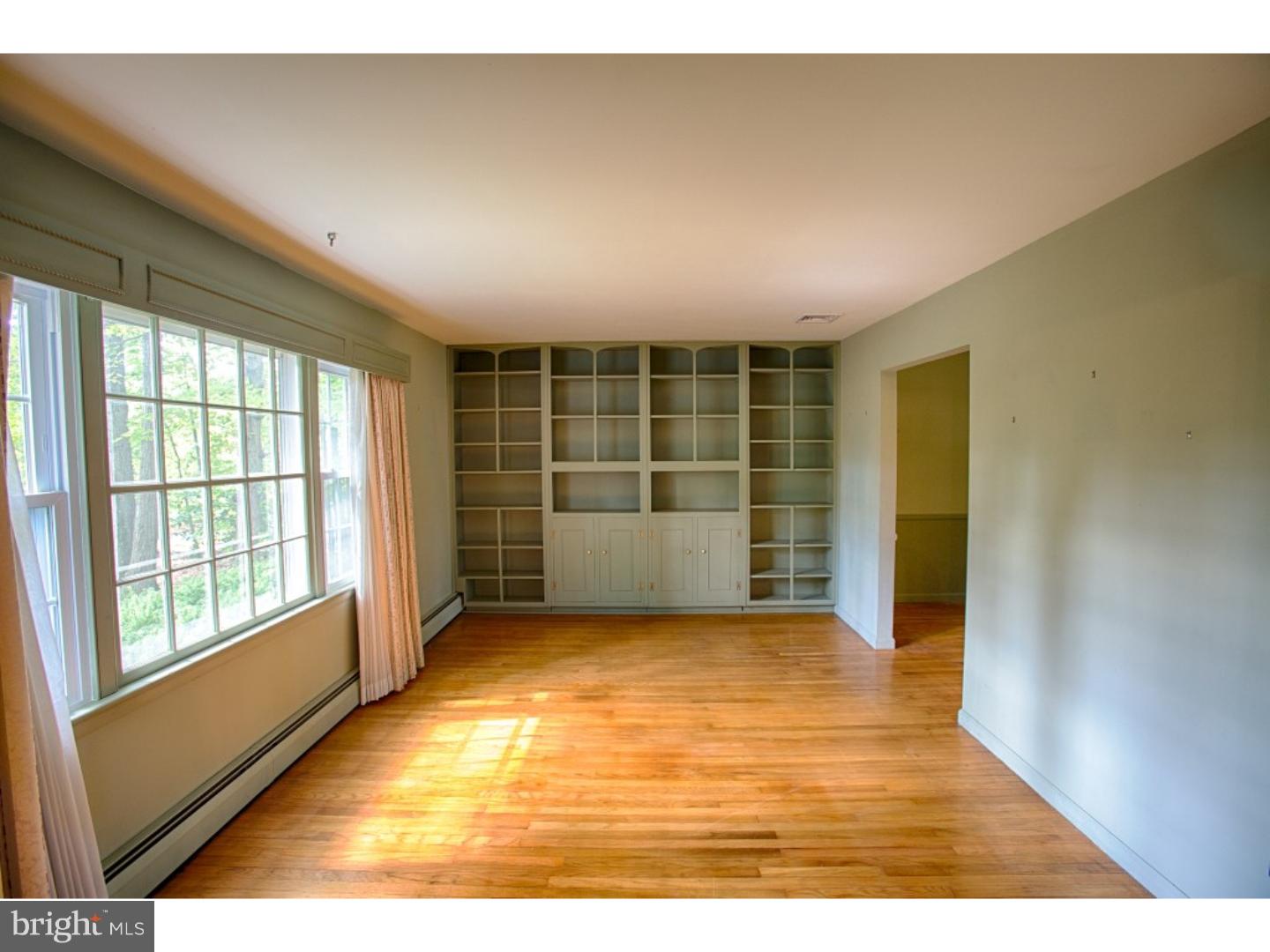 961 Bypass Road Perkasie, PA 18944 - Photo 6 of 25